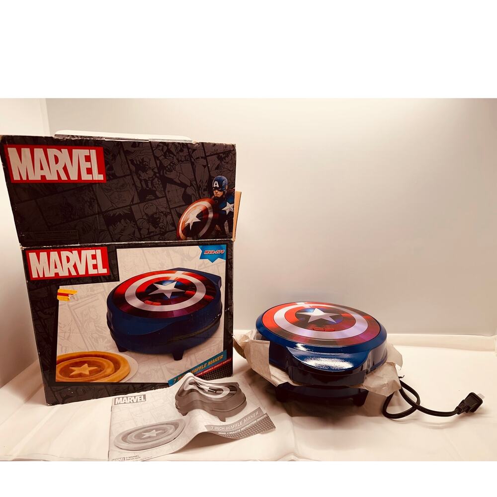 Marvel Captain America Shield Waffle Maker Nonstick Griddle 760 Watts Blue New
